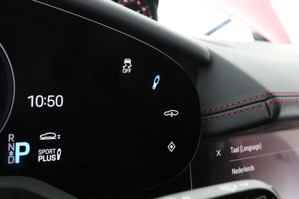Porsche Taycan sport turismo gts | 93 kwh accu plus | surround view | innod