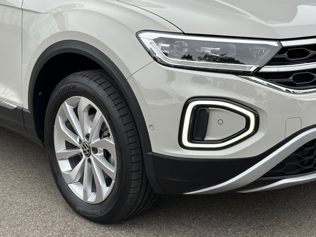 Volkswagen T-roc 1.5 tsi 150pk dsg style carplay | camera | keyless | elek.