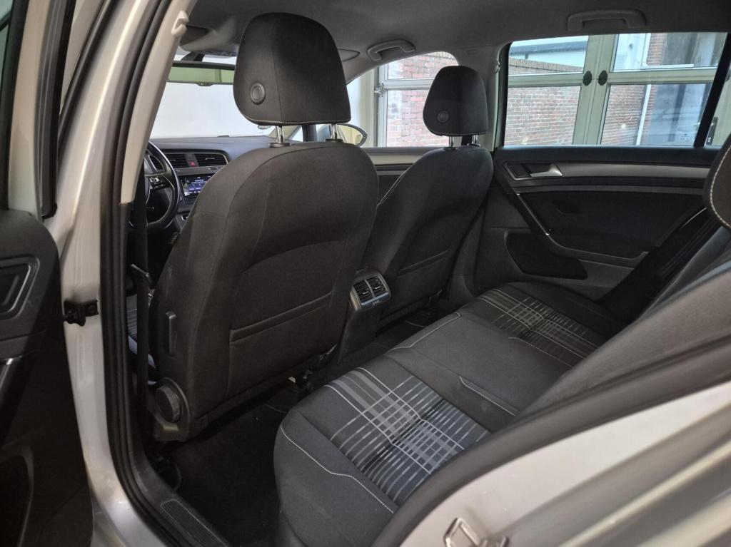 Volkswagen Golf 1.2 tsi lounge bluemotion / 5-deurs / cruise control / stoe