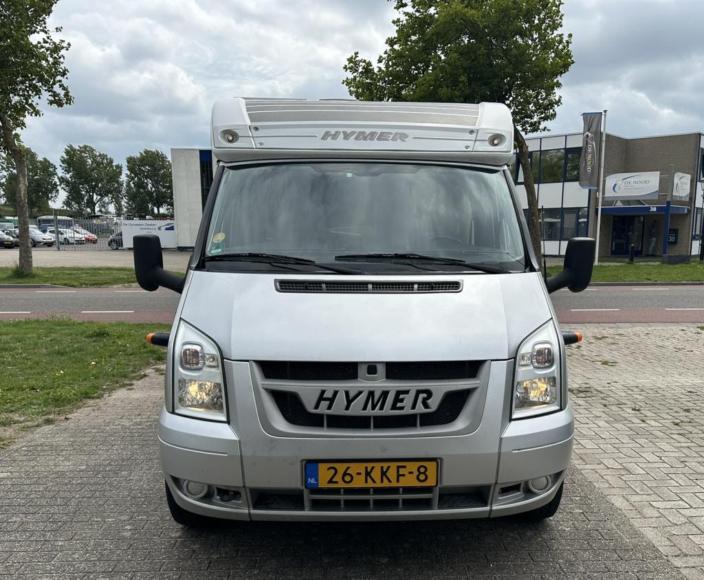 Hymer Onbekend hv 562 compacte hymer van | half-integraal met lengtebedden 