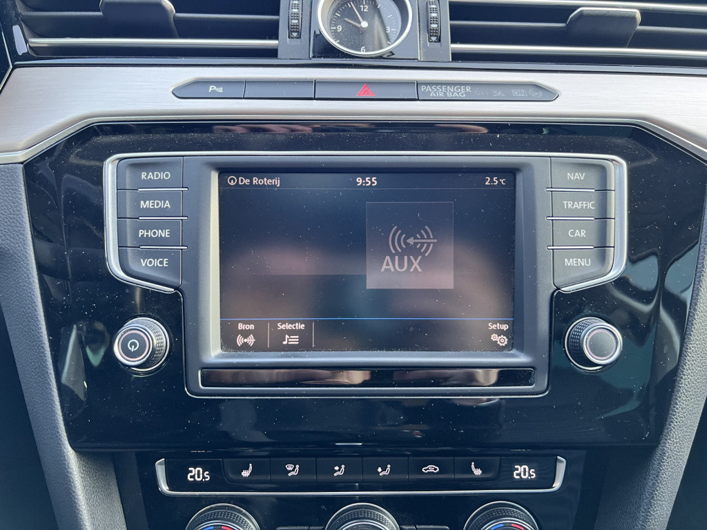 Volkswagen Passat variant highline automaat | bluetooth | camera | lederen 