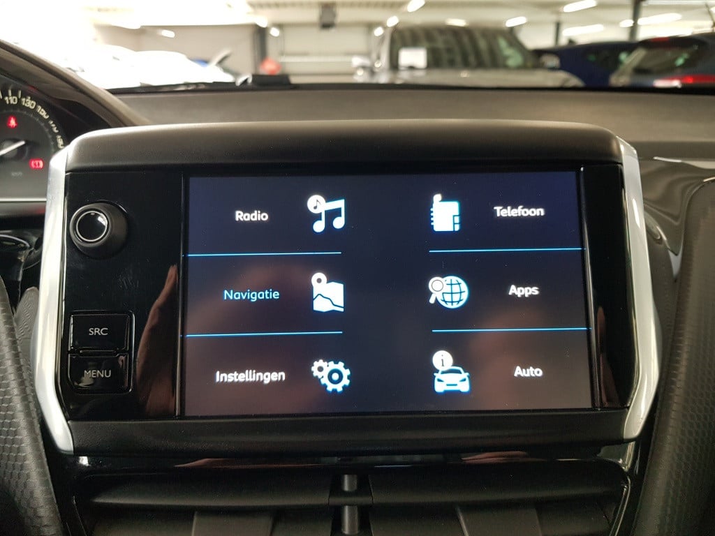Peugeot 208 signature 1.2