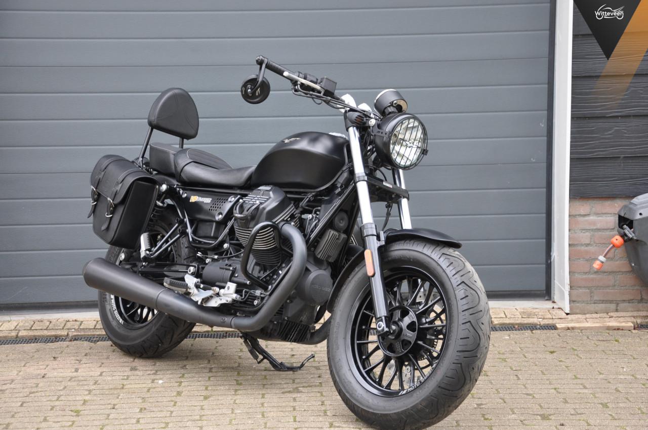 Moto Guzzi V9 Bobber A2 Nette en complete motor