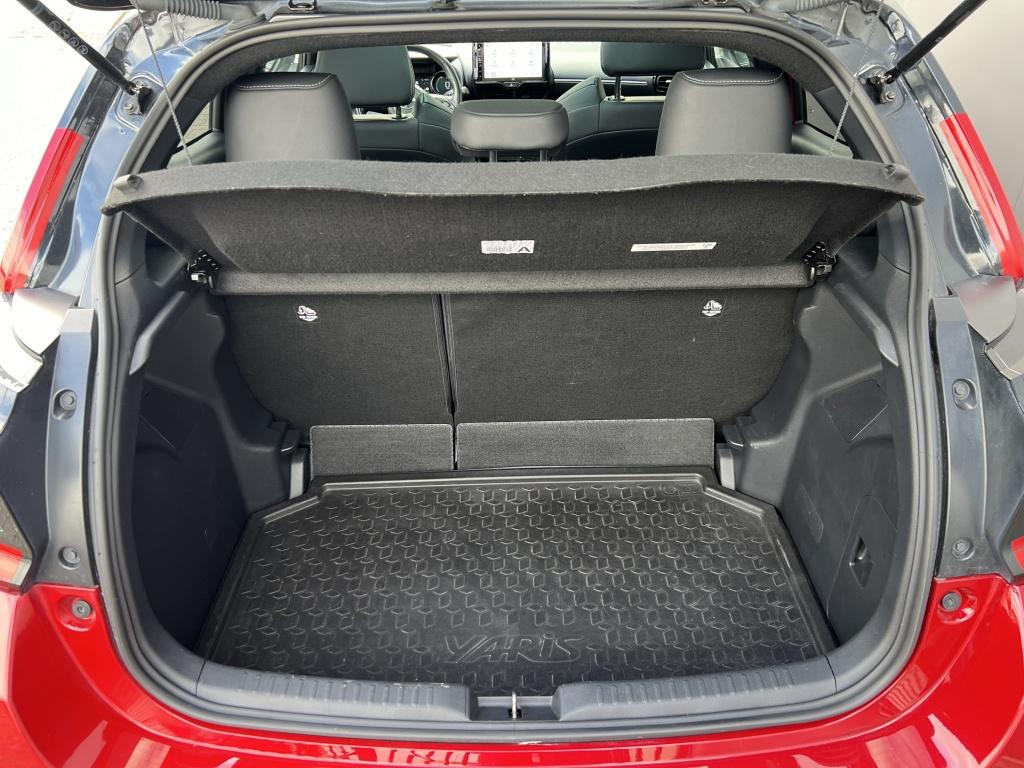 Toyota Yaris 1.5 hyb. executive