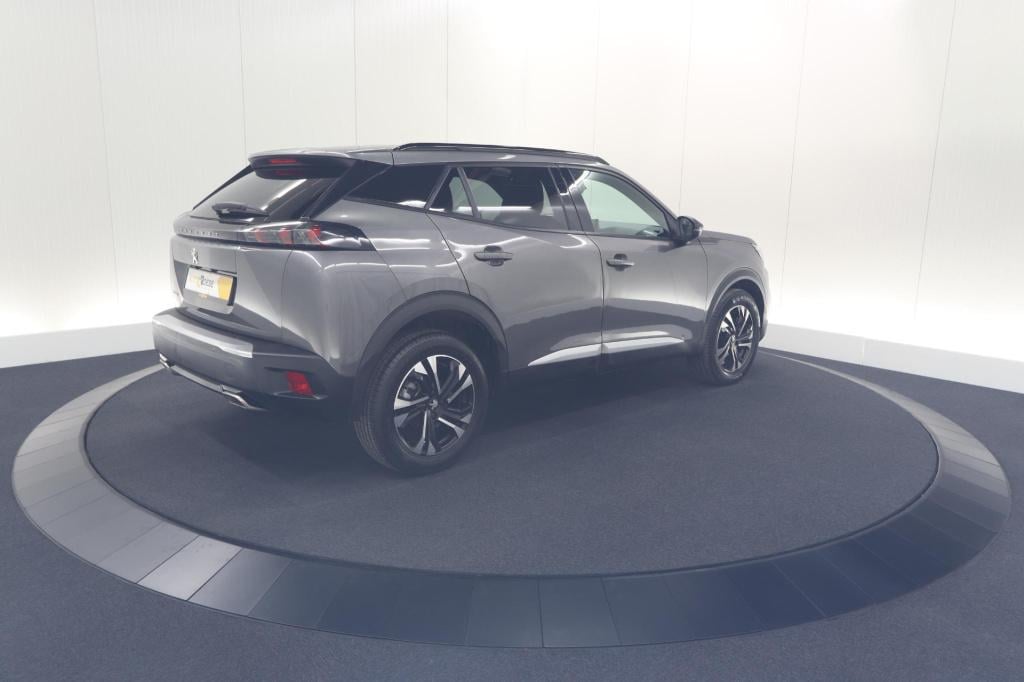 Peugeot 2008 puretech 130 eat8 allure pack | camera | apple carplay | parke