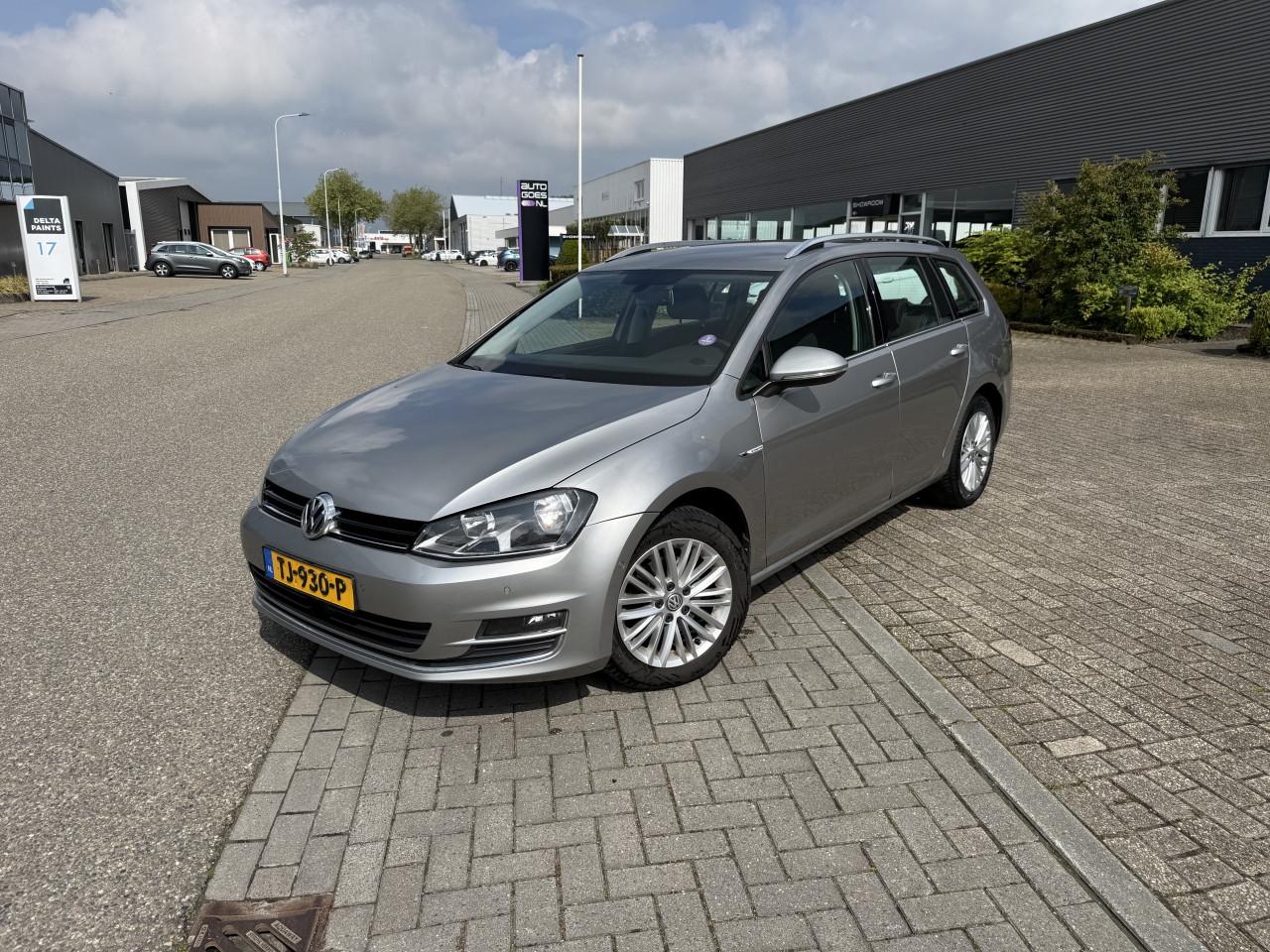 Volkswagen Golf Variant HIGHLINE 1.2 TSI 2016 Grijs