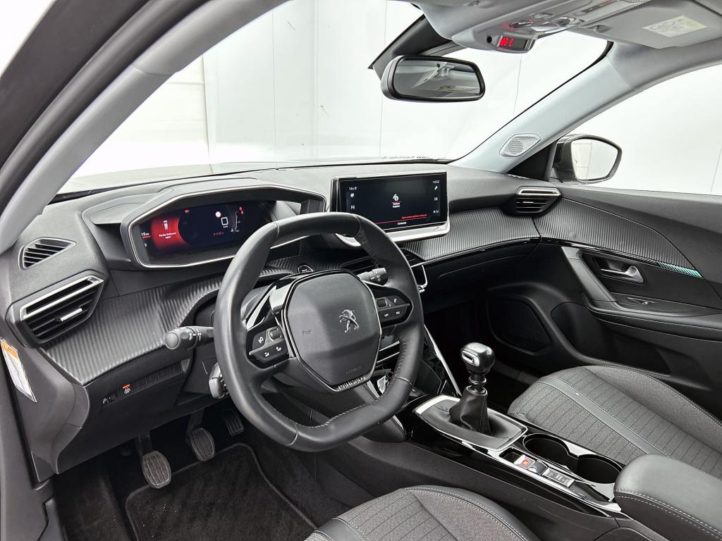Peugeot 2008 100 pk allure pack | rijklaar | camera | navigatie | 3d icockp