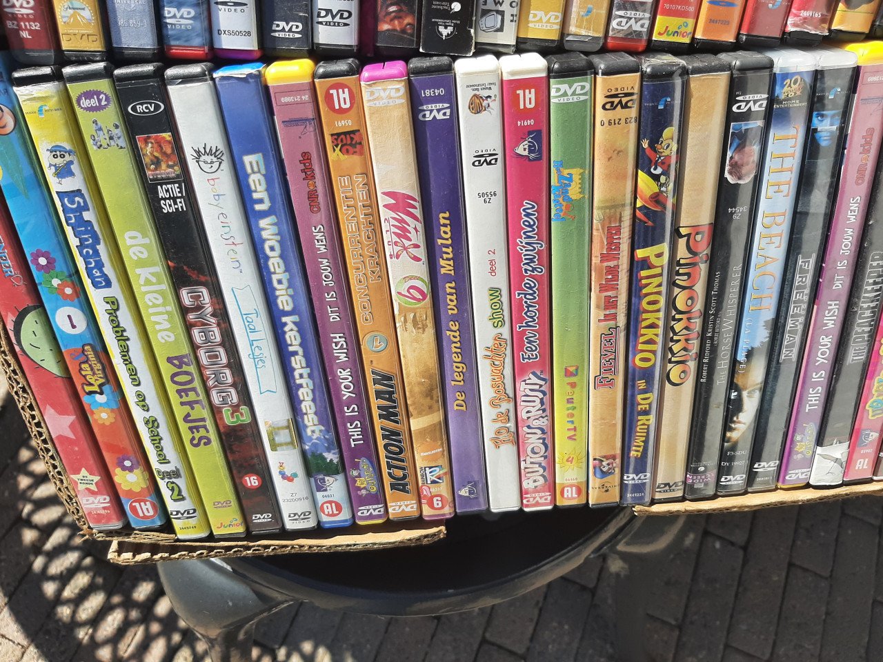 60 dvd's in 1 koop 10 euro