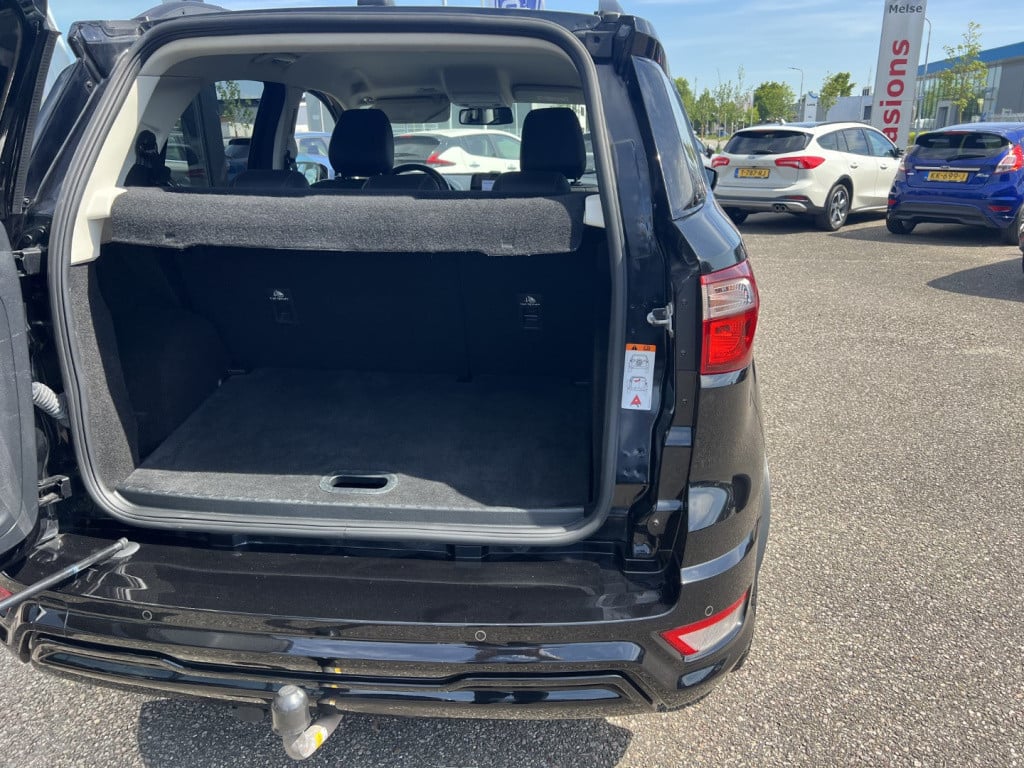 Ford Ecosport 1.0 ecoboost 125pk st-line black ,trekhaak , voorruitverwarmi