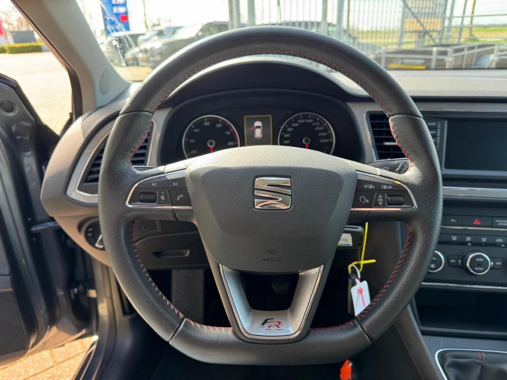 Seat Leon 1.4 tsi fr bns. | 56.583 km! |