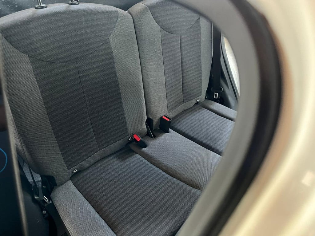 Toyota Aygo 1.0 vvt-i x-first cabriodak, apple carplay, achteruitrijcamera