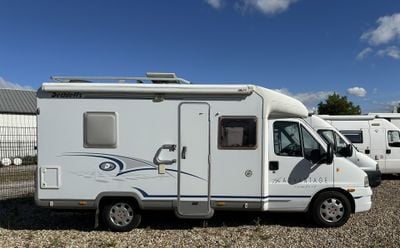 Dethleffs Onbekend t 5801 zaterdag camperdag bij zeelandcamper middelburg!