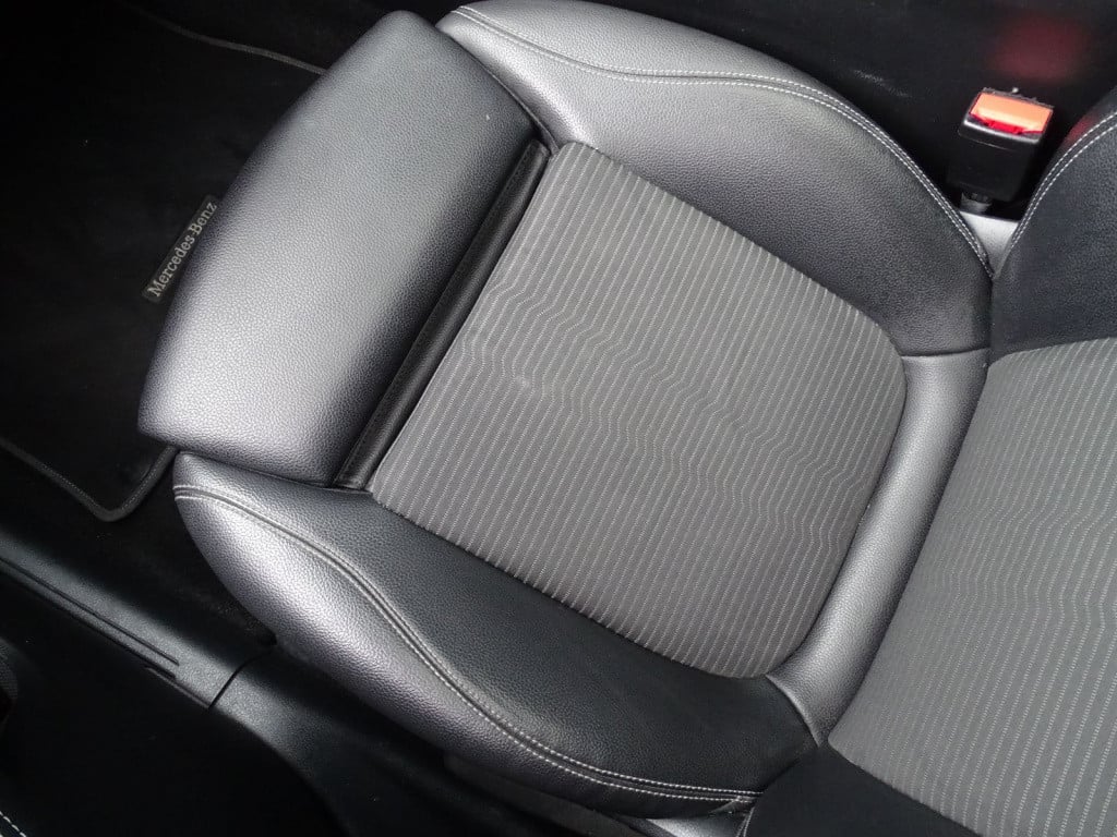 Mercedes-Benz A-Klasse 200 advantage | pano | 18" | led