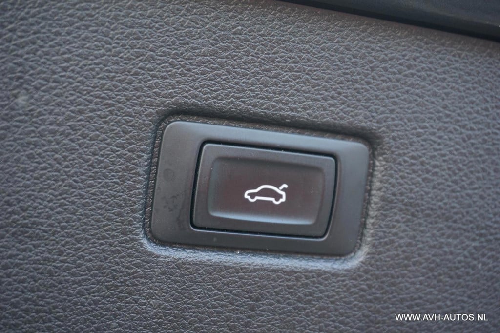 Audi Q7 3.0 tdi e-tron quattro sport