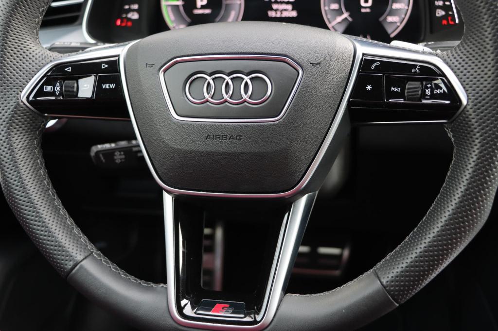 Audi A6 avant 50 tfsi e quattro s edition competition 300pk s tronic