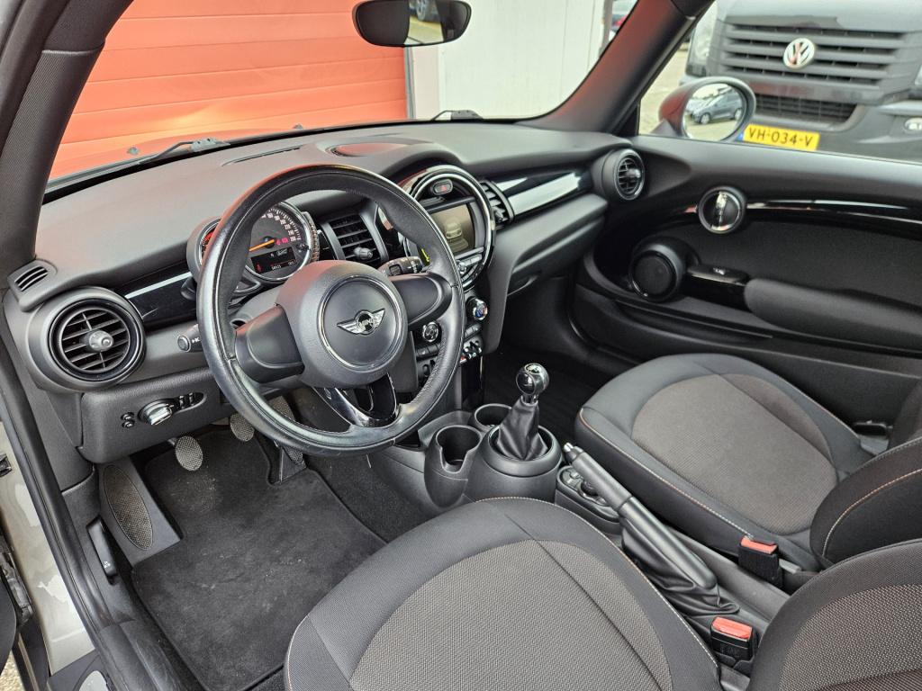 Mini One 1.2 blackyard | pdc | stoelverw.