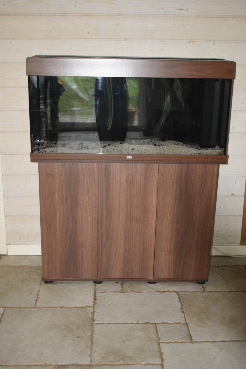 Aquarium jewel Rio plus kast