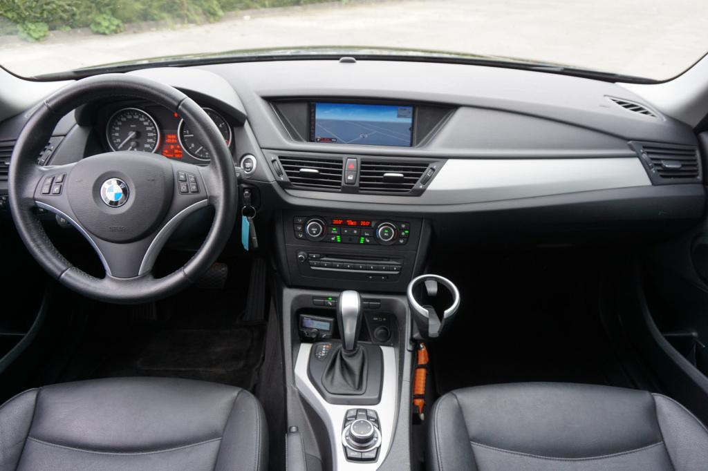 BMW X1 xdrive20d executive automaat - climate / navi / cruise / leder / sto