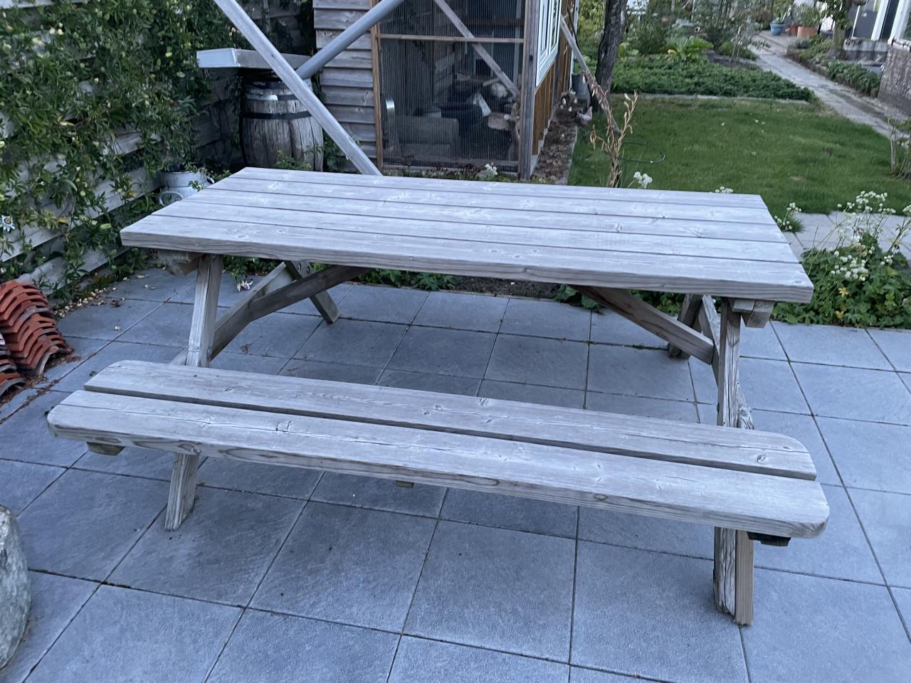 Te koop  geïmpregneerd houten Picknick tafel