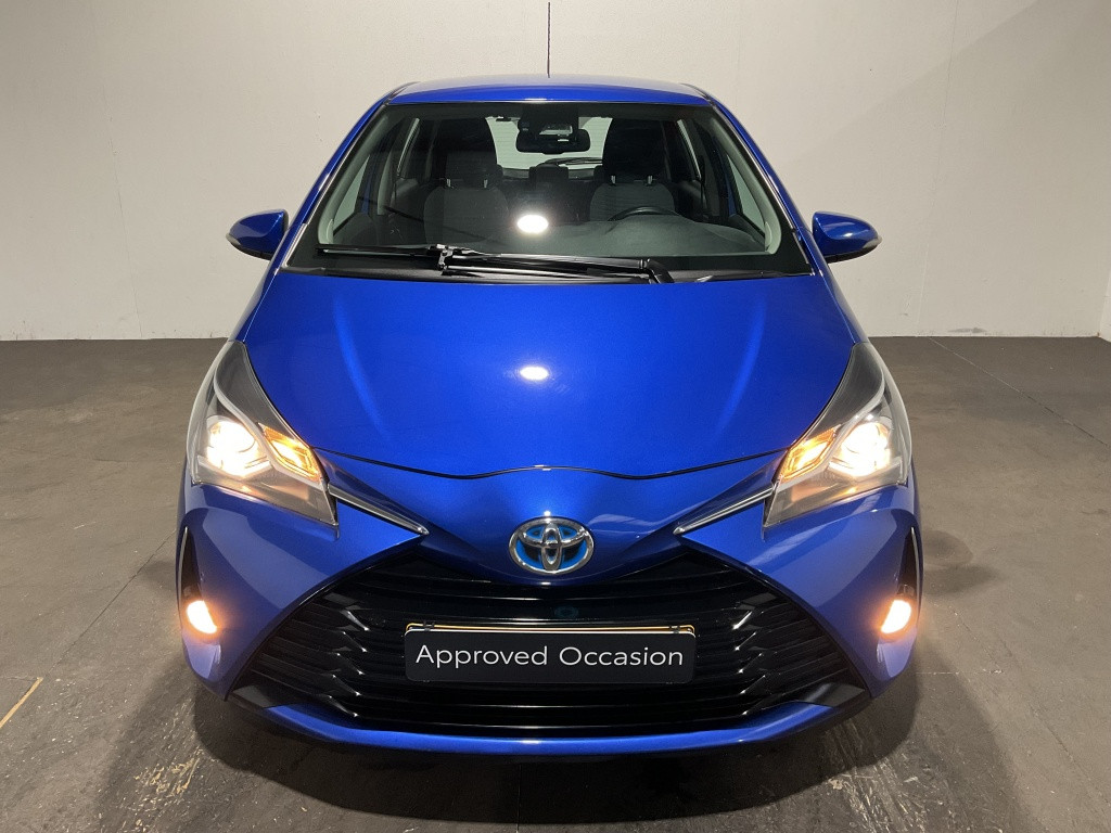 Toyota Yaris 1.5 hyb. aspiration | navi | keyless | camera |