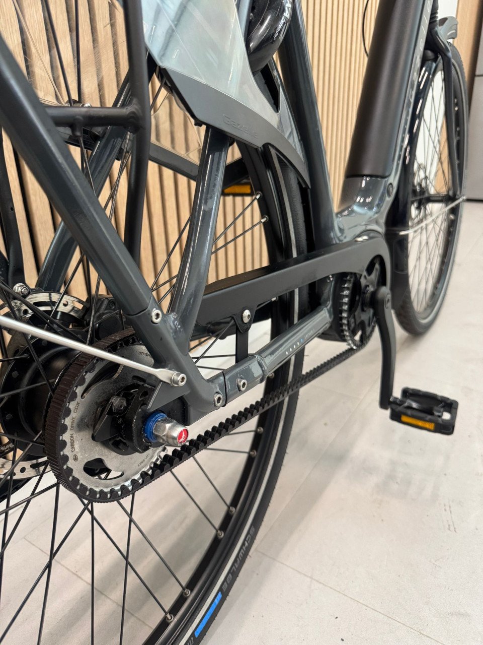 Gazelle Grenoble C5 Bosch Performance Line 57CM 500Wh Belt