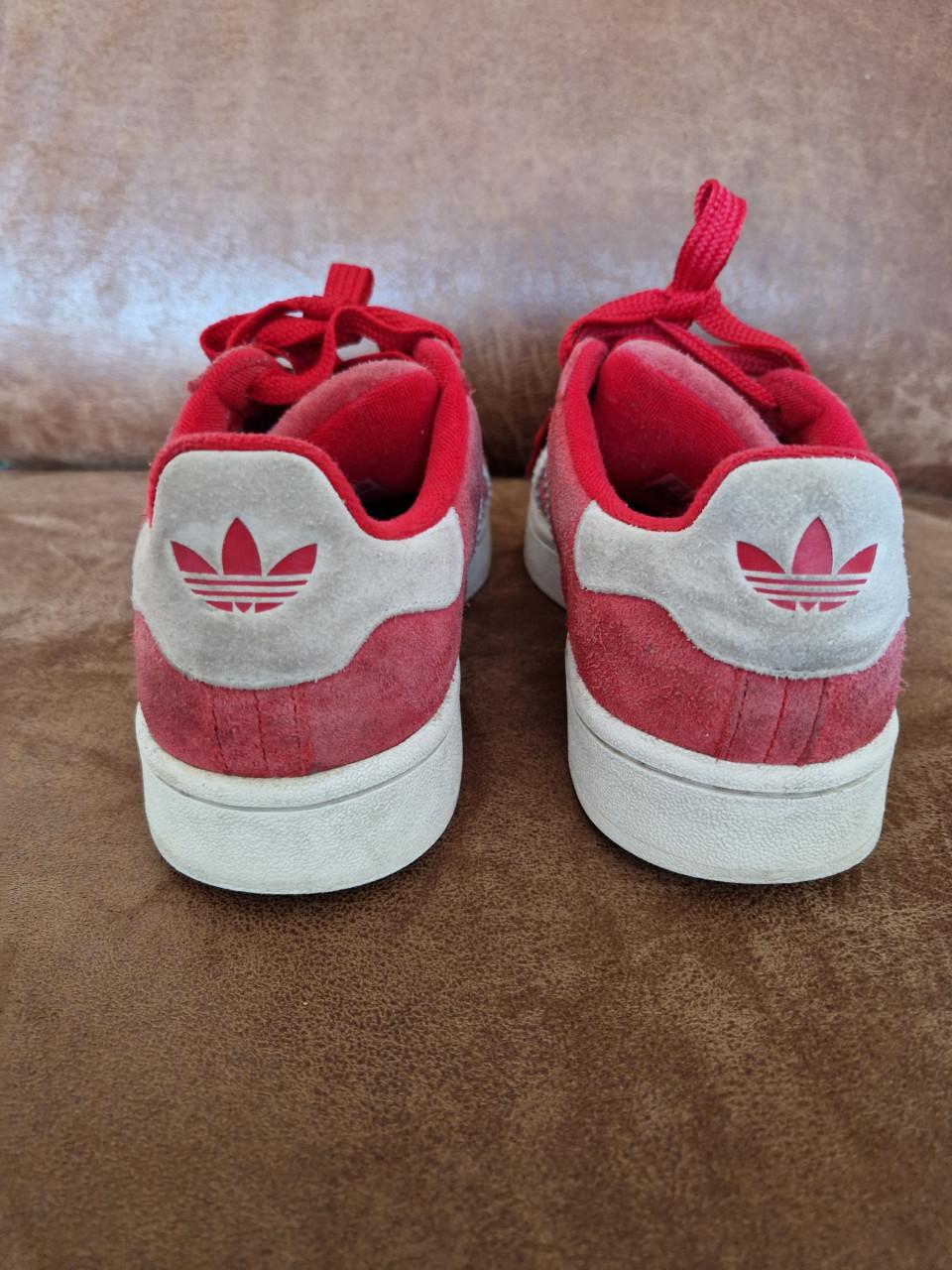 Adidas Campus rood mt 38,5