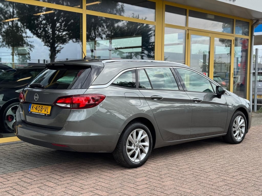 Opel Astra sports tourer 1.2 bns elegance