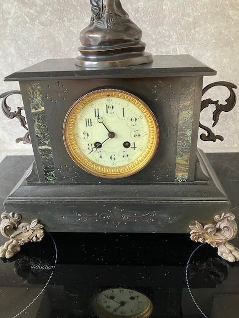 Antieke Pendule met Flying Lady van Rolls Royce