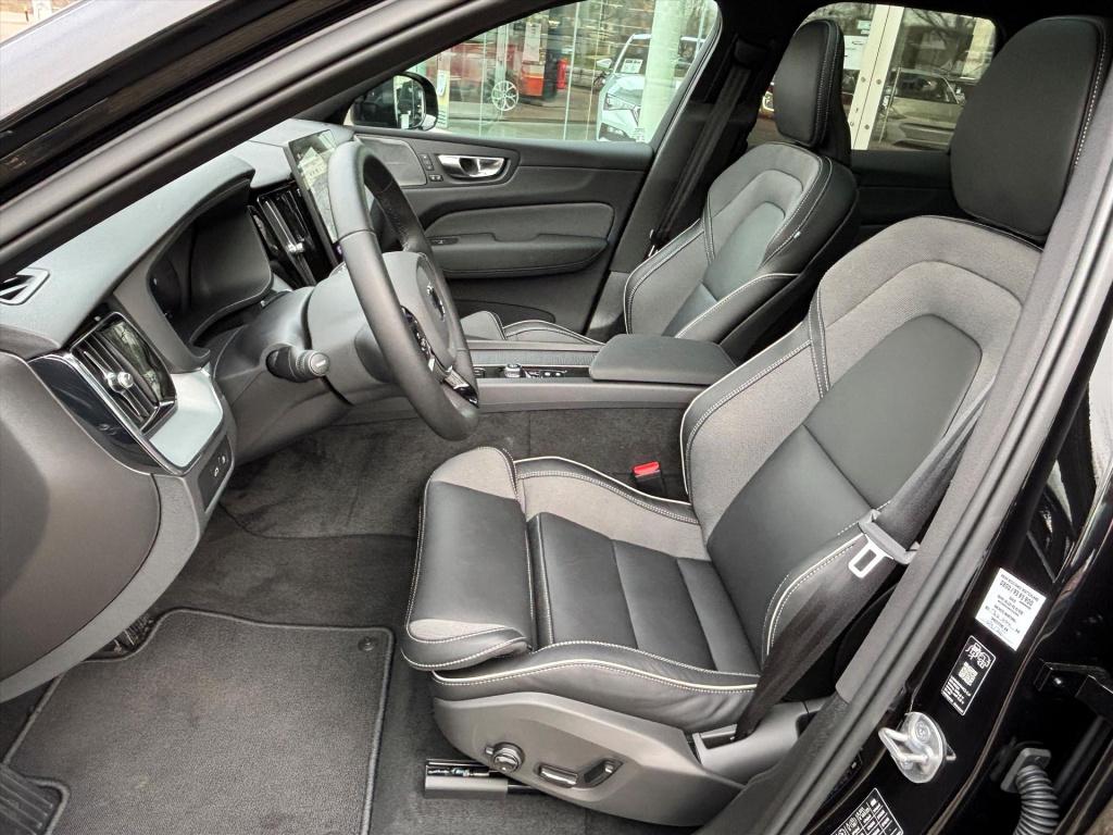 Volvo XC60 t6 plug-in hybrid 350pk aut awd ultra dark| harman kardon|panoda