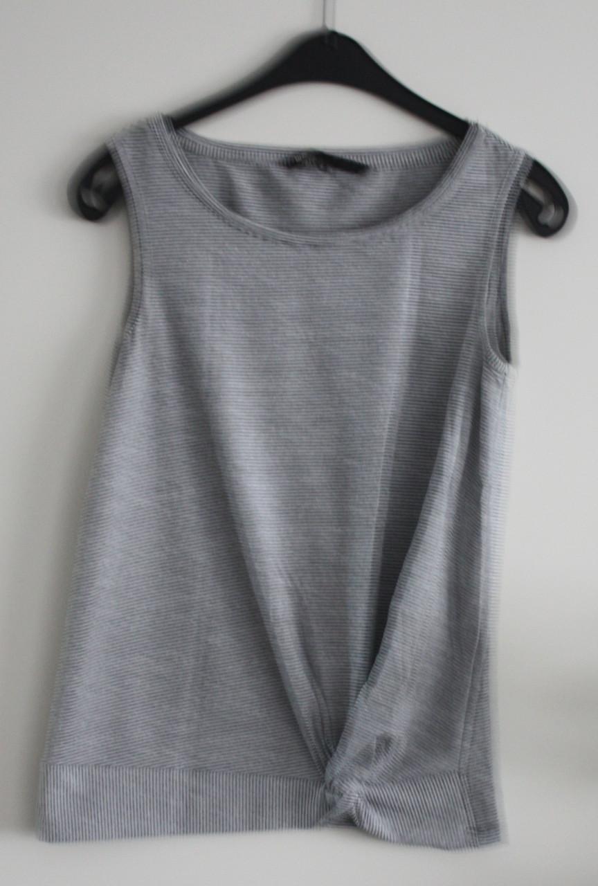 Zwart wit gestreept  shirt  maat s