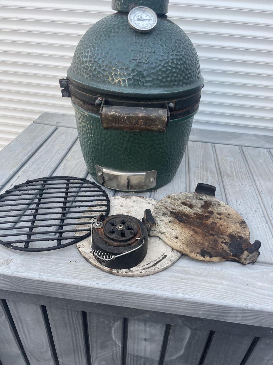 2x Big Green Egg Mini Origineel !!! lees de adv