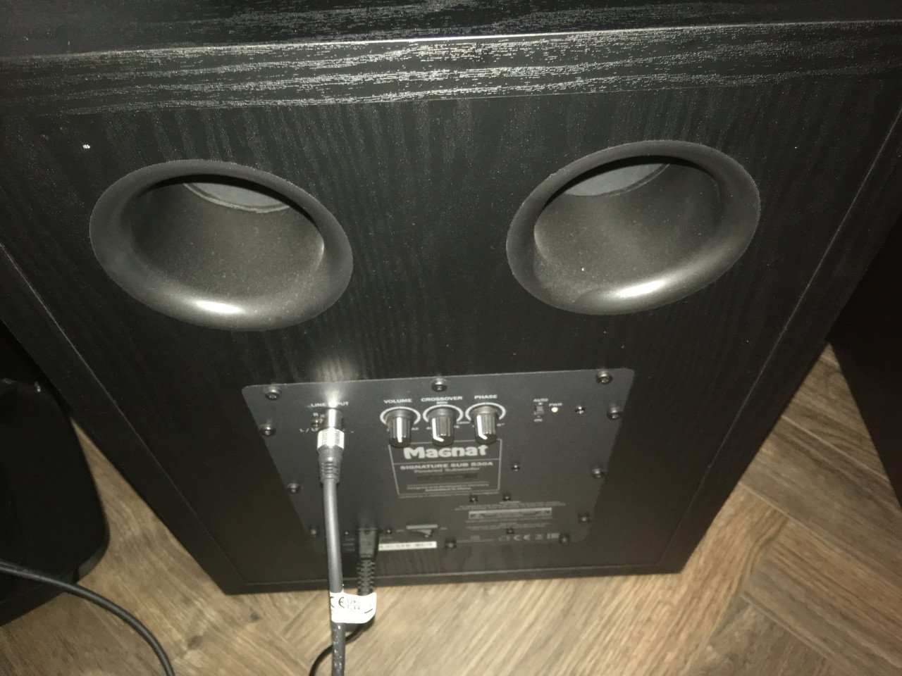 Te Koop Magnat Signature Sub 530A