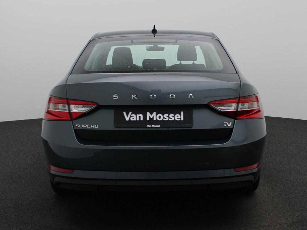 Skoda Superb combi 1.4 tsi iv business edition | automaat | navigatie | cam