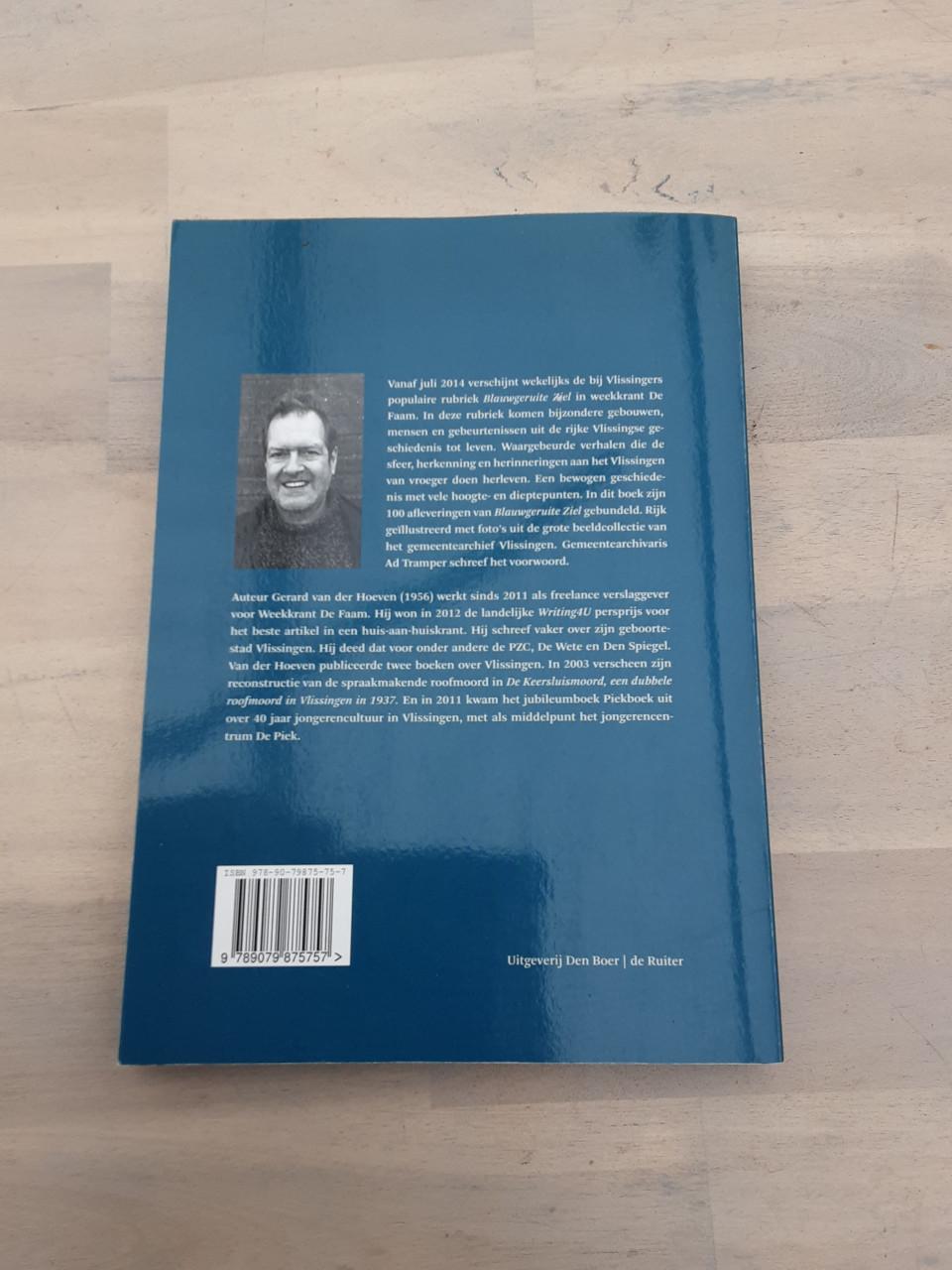 Blauw geruite ziel - Gerard van der Hoeven