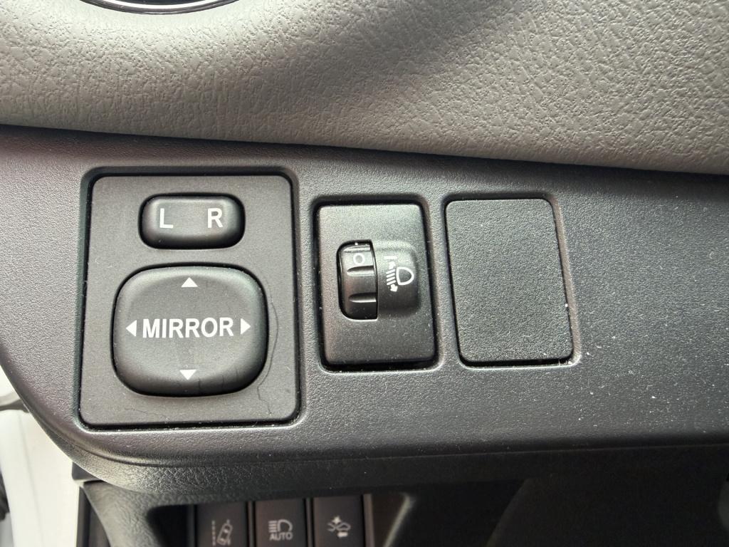 Toyota Yaris 1.5 hybrid aspiration automaat | nav | camera