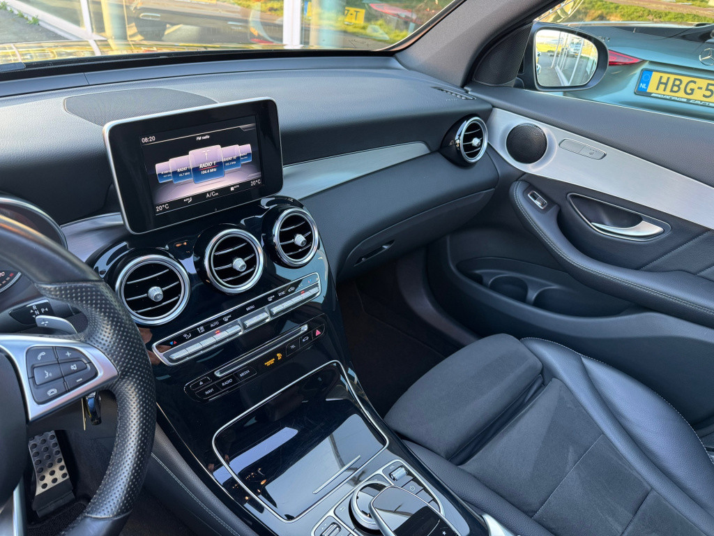 Mercedes-Benz Glc 250 4matic luxury automaat , amg interieur , elektrische 