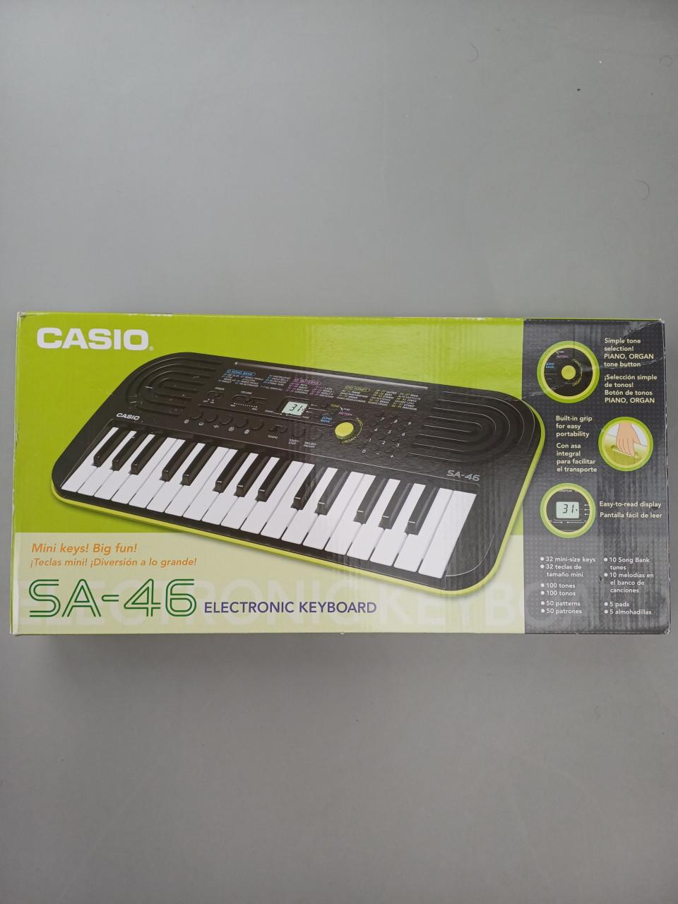 Casio SA-46 electronic keyboard