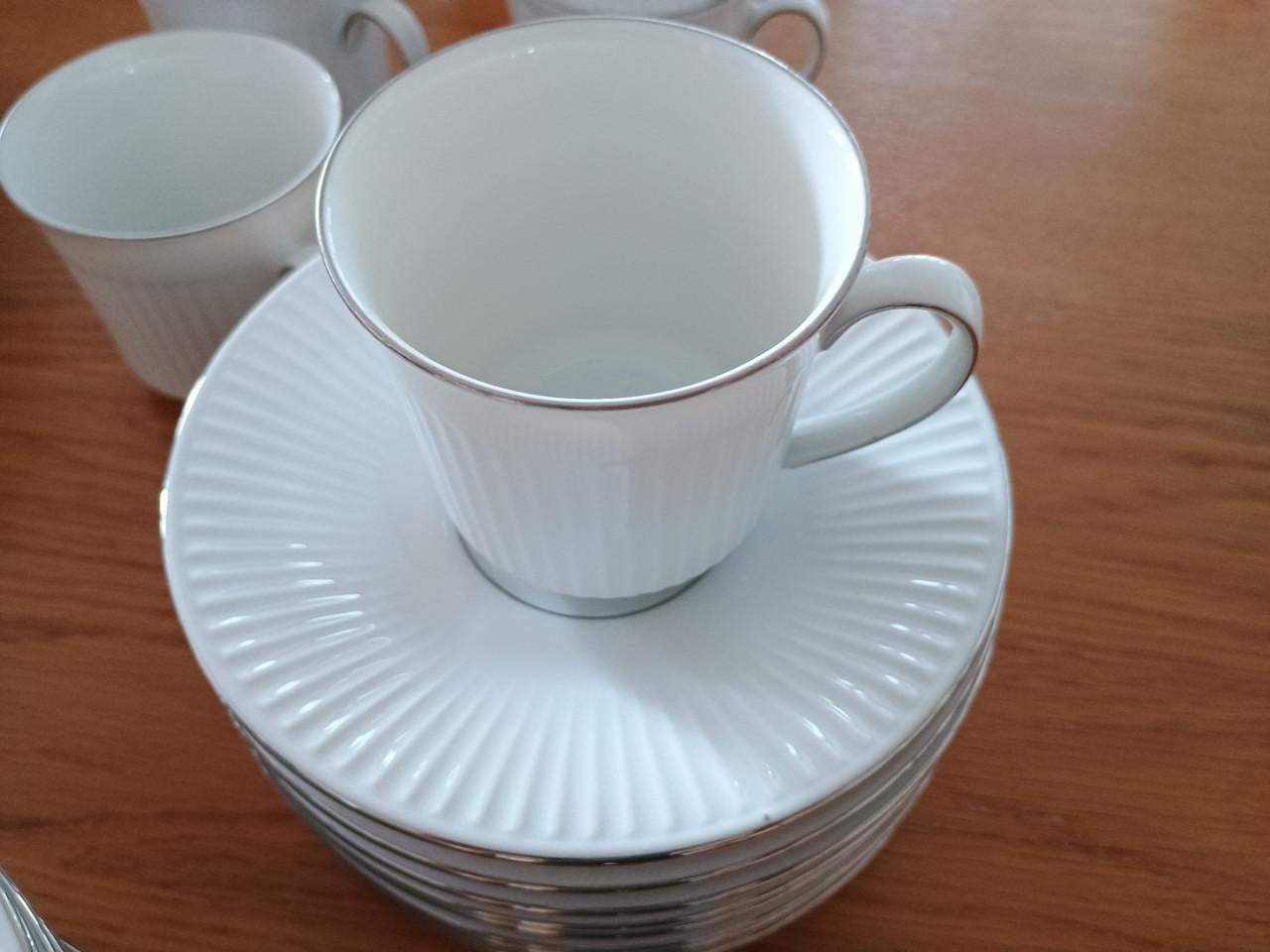 Te koop: servies