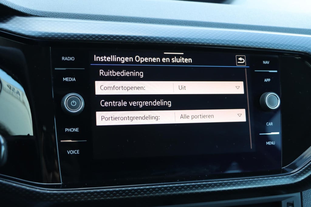 Volkswagen T-cross 1.0 tsi life business 110pk dsg7