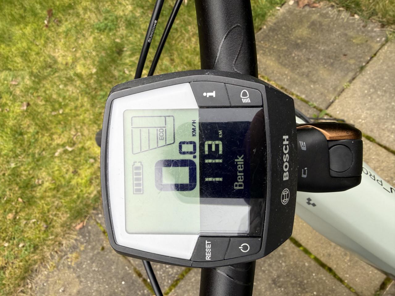 Cube Kathmandu Hybrid Pro 625