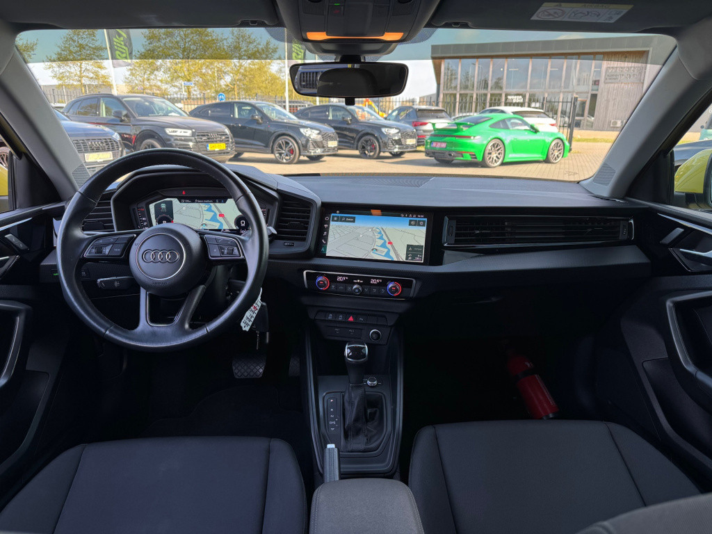 Audi A1 Sportback 25 tfsi edition s- line * carplay * led * automaat