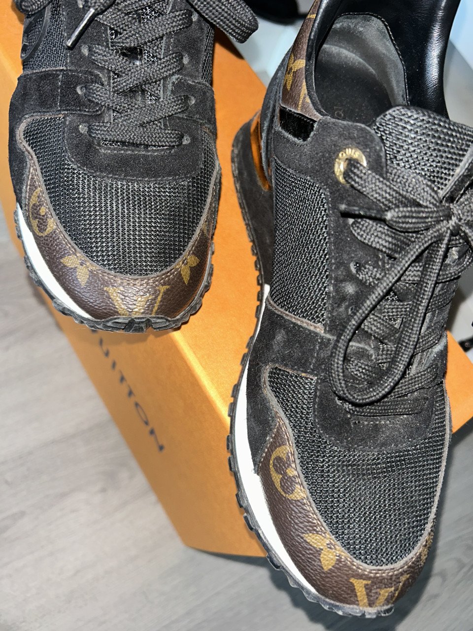 Louis Vuitton dames sneakers maat 37