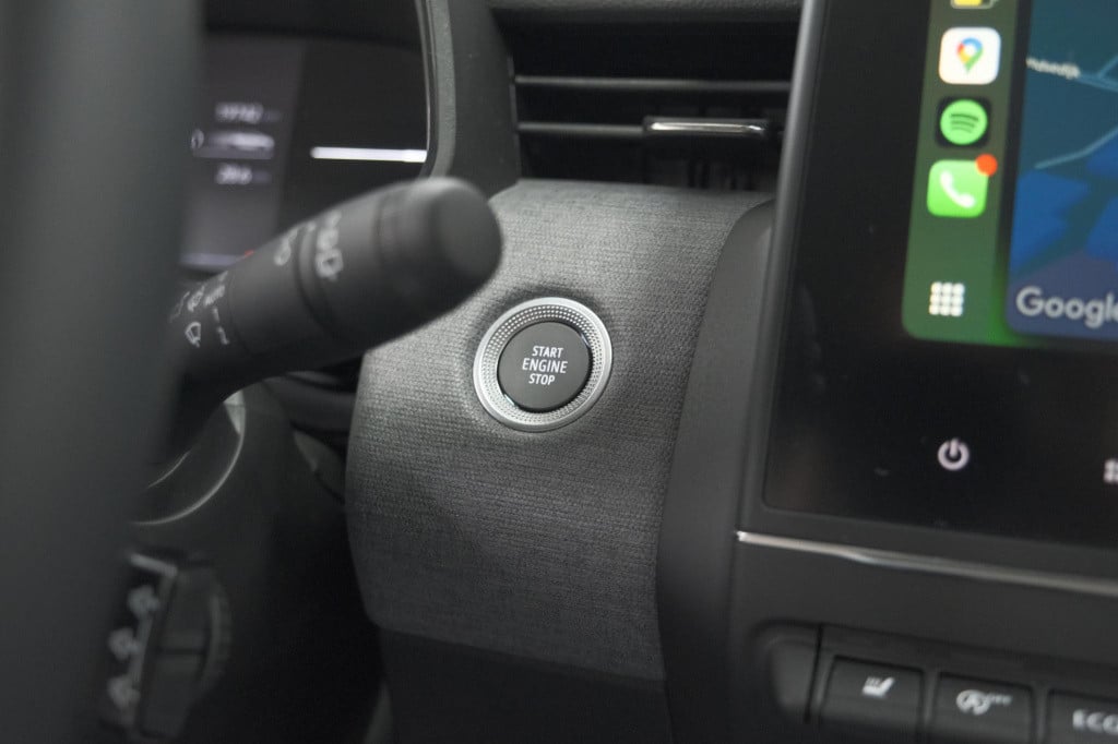 Renault Clio tce 90 evolution | camera | navigatie | apple carplay | parkee