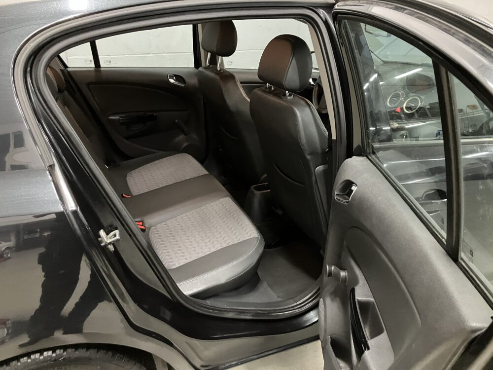 Opel Corsa 1.4 Turbo Cosmo
