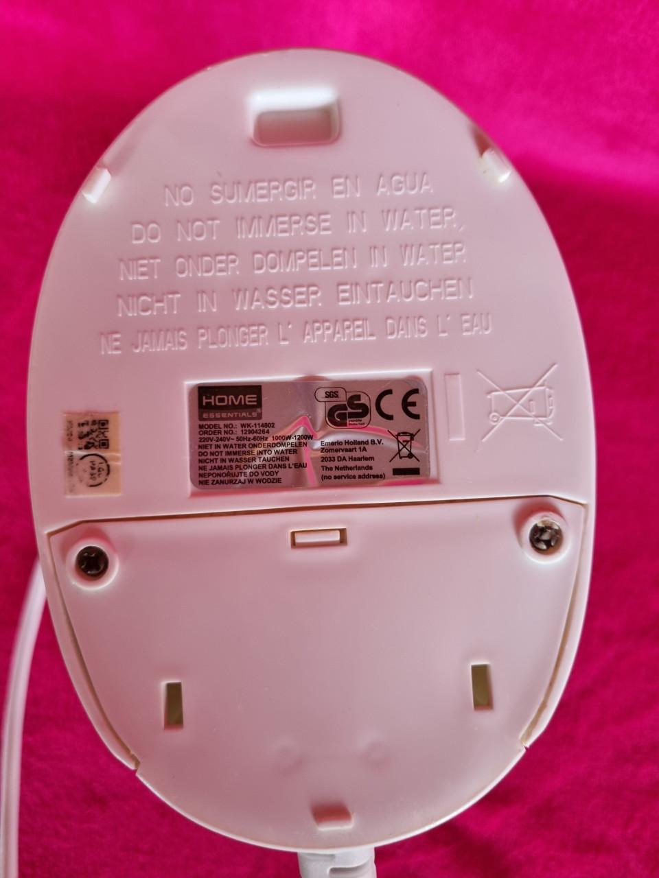 Witte Kunststof waterkoker