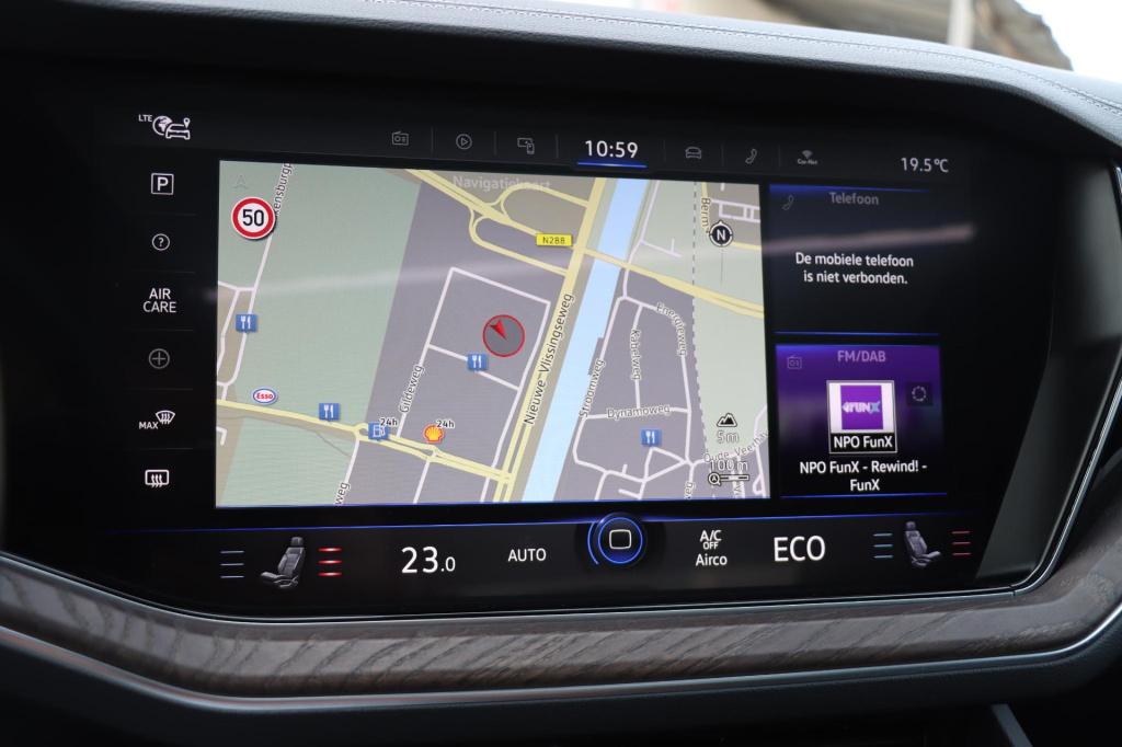 Volkswagen Touareg 3.0 tsi ehybrid 4motion elegance black style 367pk | soh