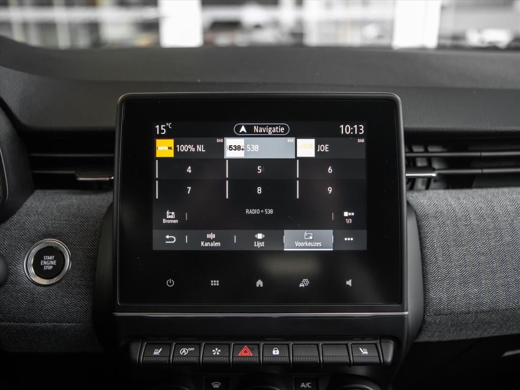 Renault Clio 1.0 tce 90 techno | navigatie | park. sensoren | camera | stoe