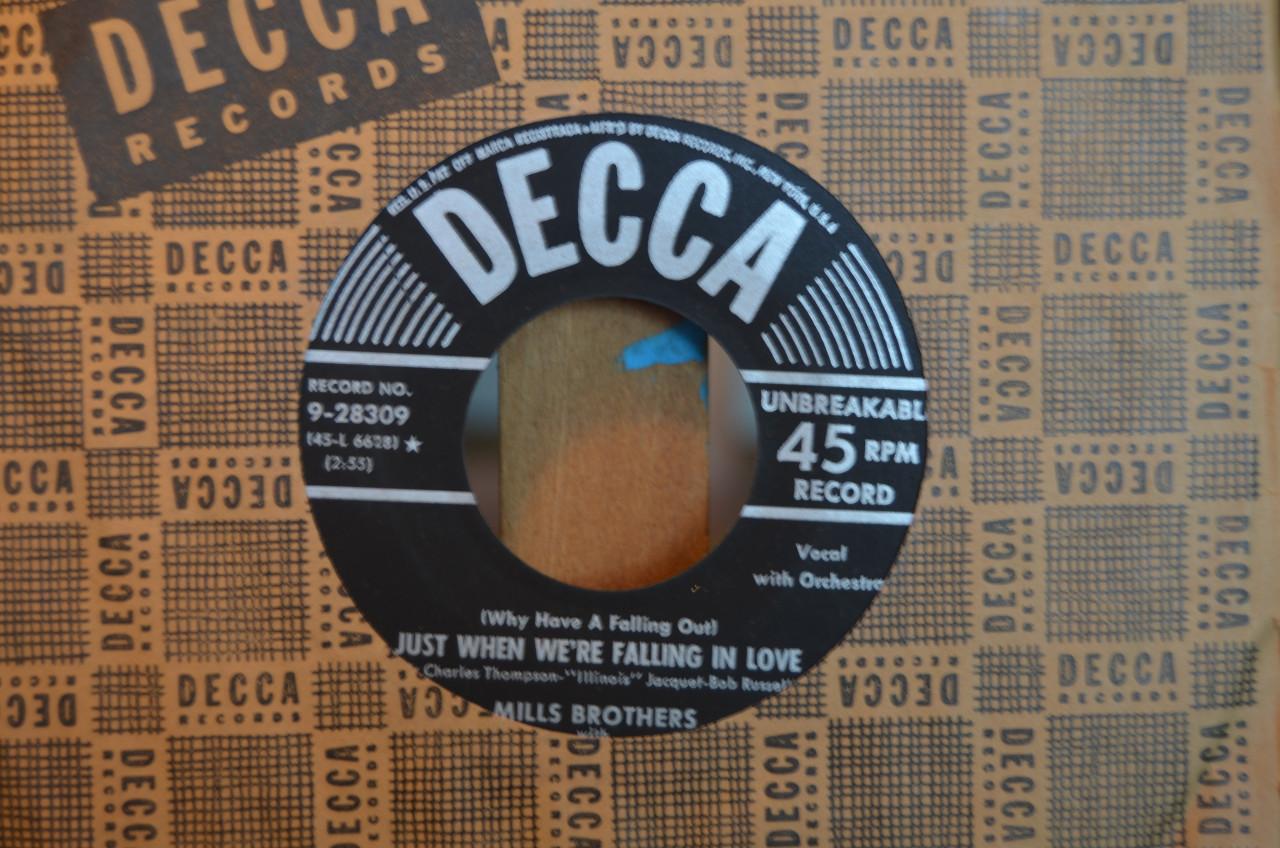 Diverse singles 'The Mills Brothers' (2)