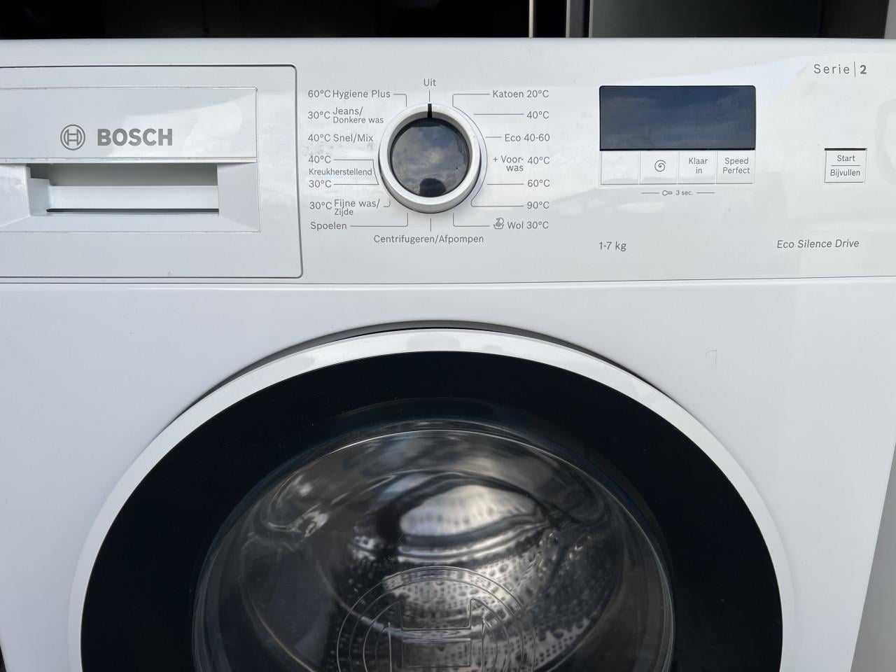 Nieuwe (2 weken gebruikt) Bosch Wasmachine 7 kg. 1400 rpm.