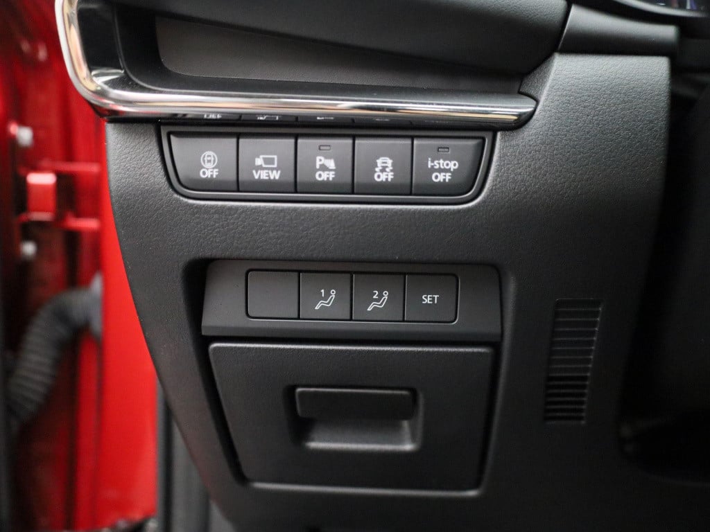 Mazda 3 2.0 e-skyactiv-x luxury | automaat | schuif dak | 360 camera | appl